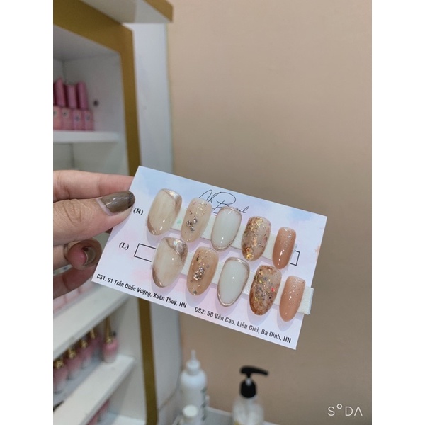 nailbox siêu xinh  nhẹ nhàng phù hợp với những cô nàng tiểu thư