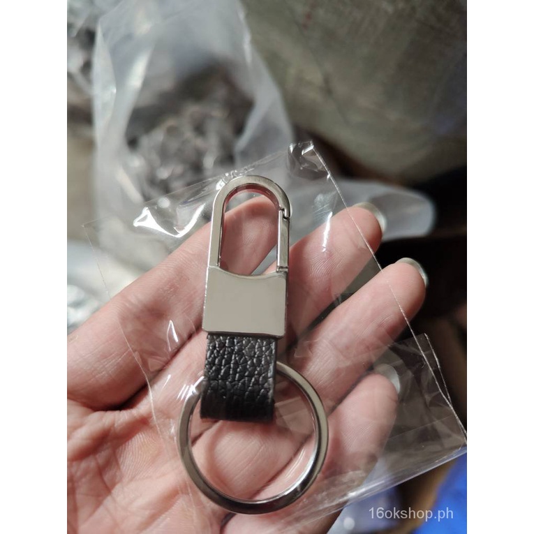 Móc khóa hợp kim kẽm phối da 3D 3 trong 1 tiện dụng