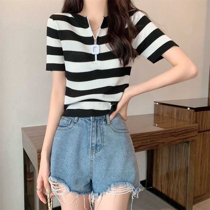 59110. ÁO LEN KHOÁ NGỰC TAY NGẮN