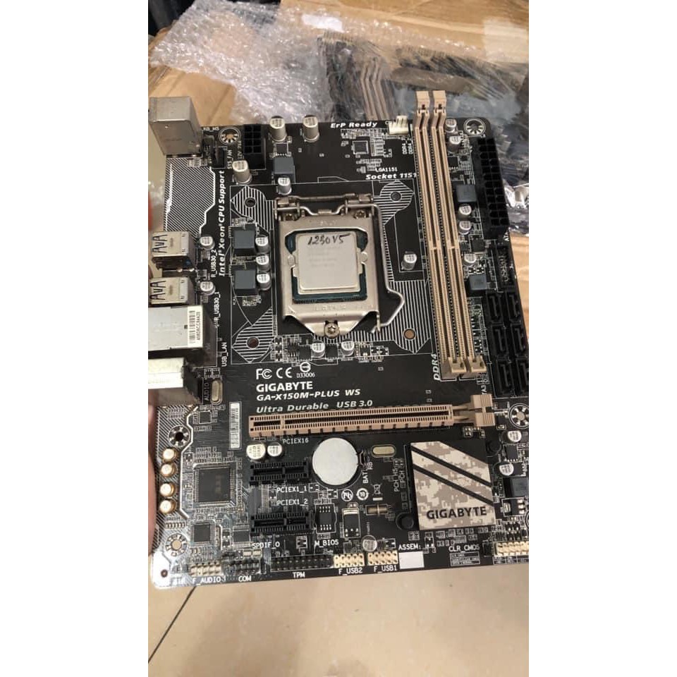 Combo Main Giga X150 + Xeon E3 1230v5 (~mạnh ngang i7 6700) mà giá rẻ hơn nhiều
