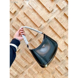 TÚI Prada kẹp nách đeo vai hàng super size 26cm