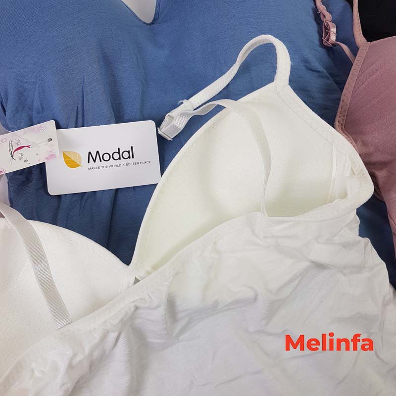 Áo hai dây nữ có đệm ngực vải Modal (gỗ Sồi) tự nhiên mềm mại thoáng mát mã VAA0154