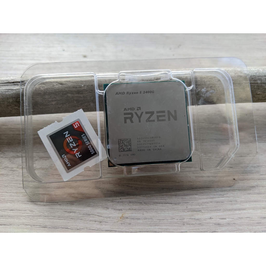 CPU AMD Ryzen 5 2400G có iGPU Vega 11, 4 nhân 8 luồng socket AM4
