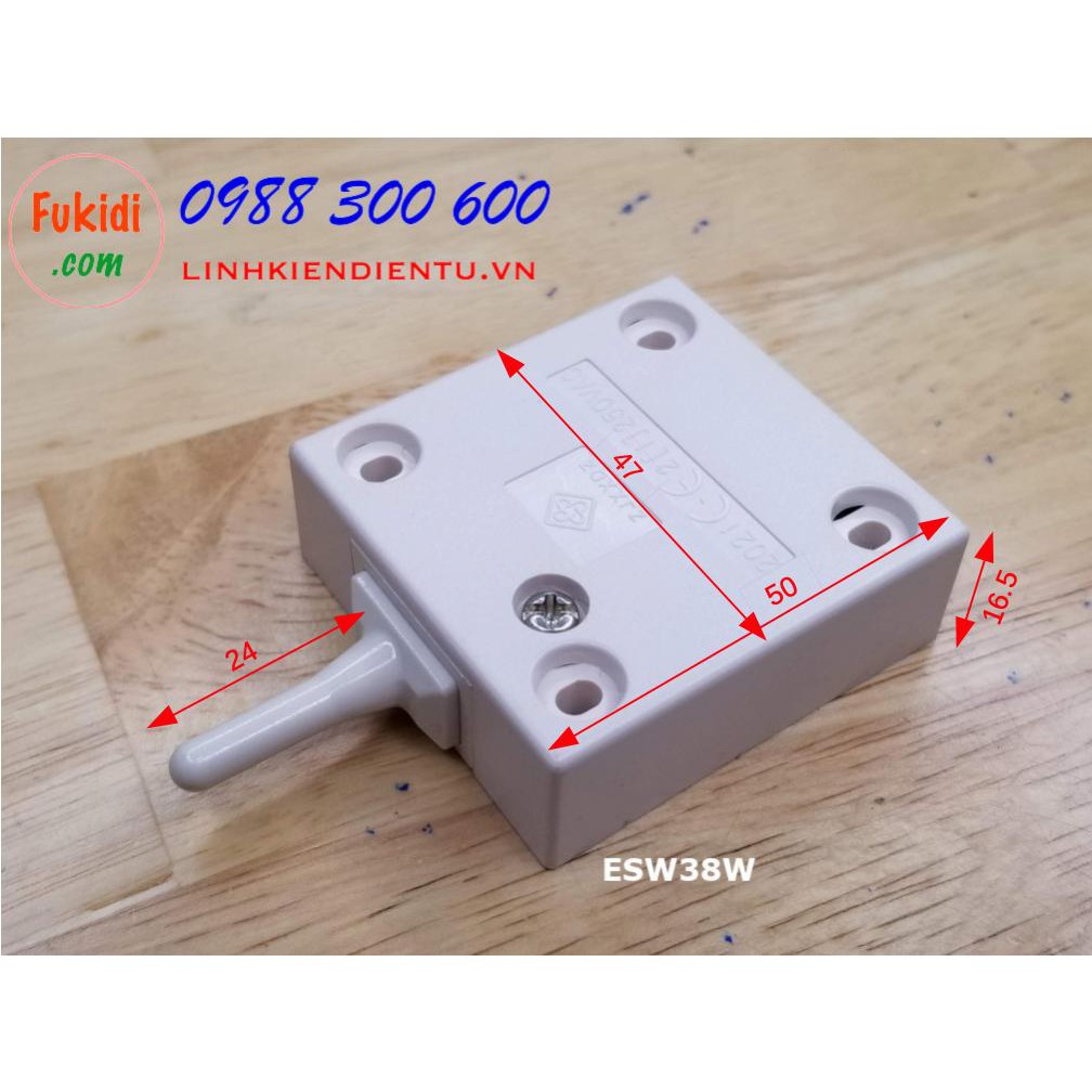Công tắc tự động bật đèn và tắc đèn cho tủ áo, tủ bếp - esw38