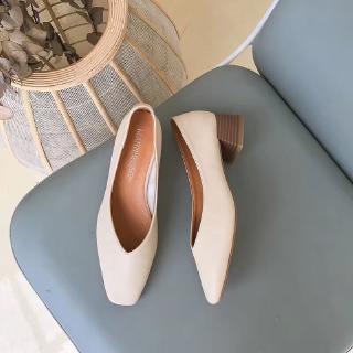 búp bê đế vuông gỗ G-656