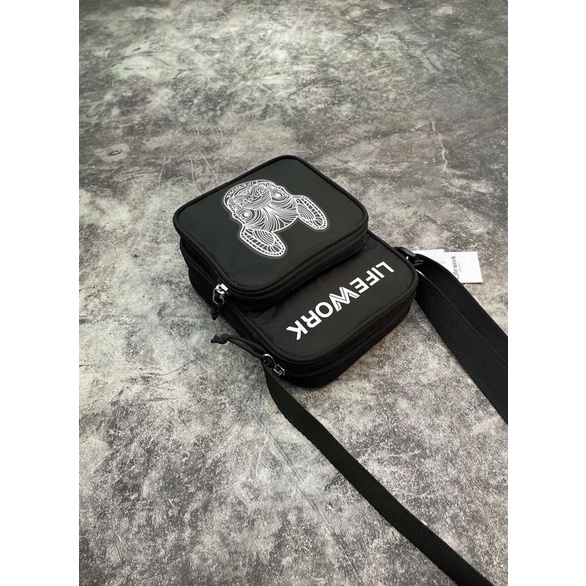 NÓN LƯỠI TRAI ,TÚI ĐEO CHÉO MINI BAG life workk logo chó