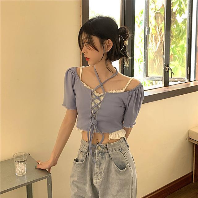 Set Áo Thun Ngắn Tay Cổ Yếm Và Chân Váy Caro Thời Trang Nữ Tính