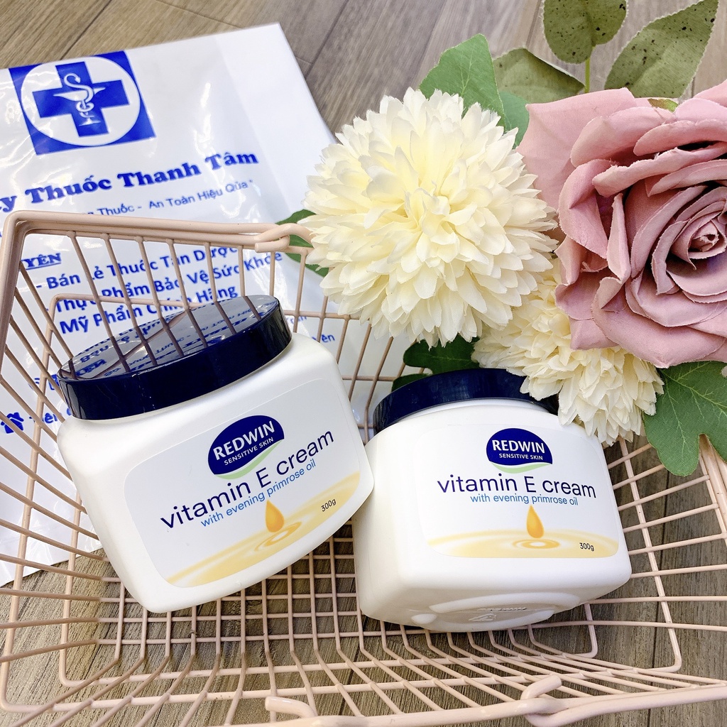 Kem dưỡng da REDWIN Vitamin E Cream và hoa anh thảo 300g của Úc giúp mềm mịn da | BigBuy360 - bigbuy360.vn