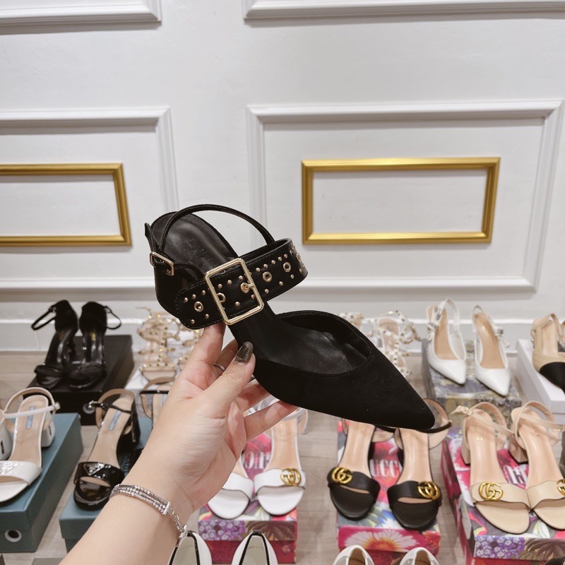 Sandal Cnk Trắng Đen Full Size 35-39  -  By Anh Dinh Phuong