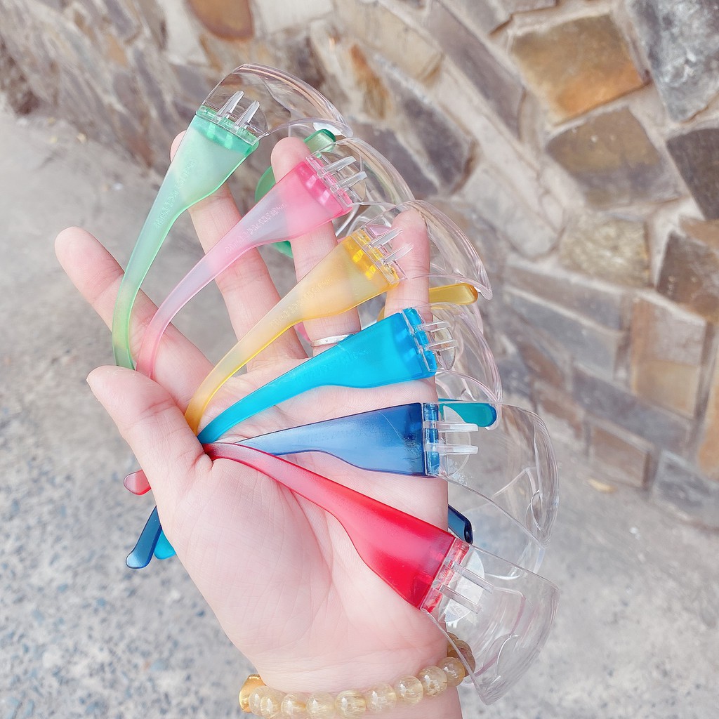 KÍNH TRẺ EM CHỐNG BỤI - CHỐNG KHUẨN - ÔM SÁT MẶT CHO BÉ TRAI / GÁI