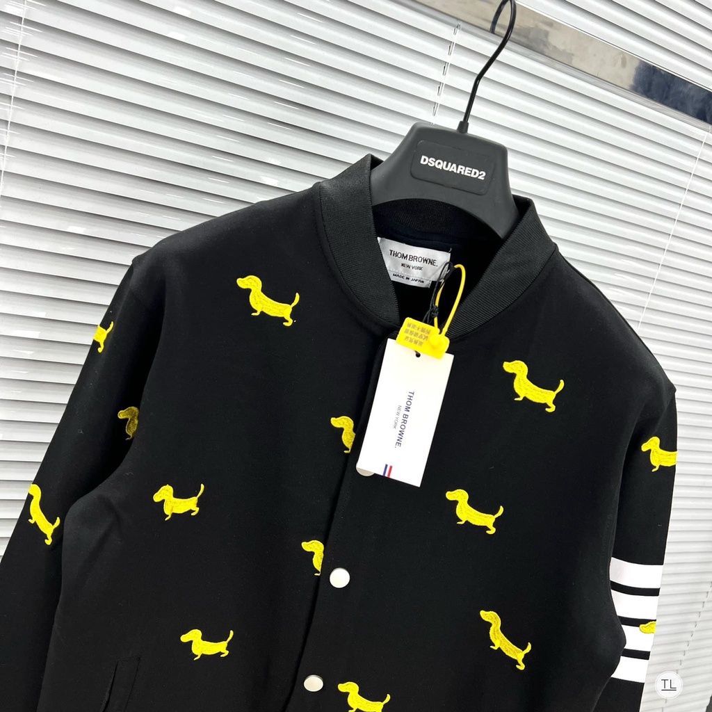 Áo Khoác Bomber Nam Nữ Thom 4 Sọc Tay Phối Họa Tiết