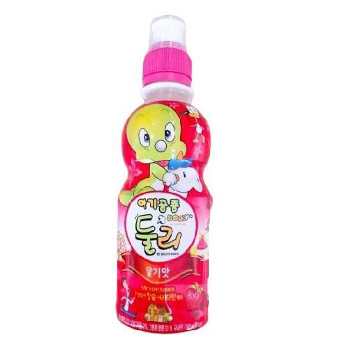 Nước uống Dooly hương dâu 240ml