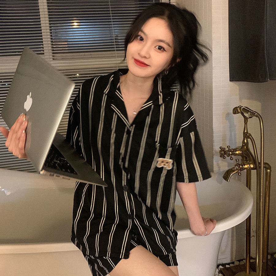 Bộ Đồ Ngủ Ngắn Tay Kẻ Sọc Dọc Phong Cách Nhật Bản Mới Cho Nữ