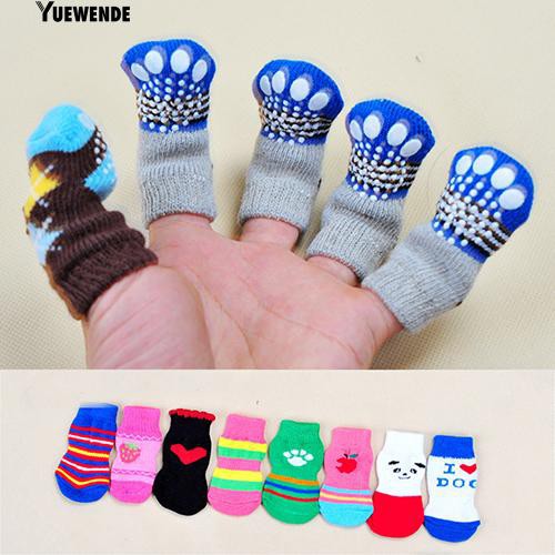 Set 4 chiếc vớ giữ ấm xinh xắn dành cho thú cưng