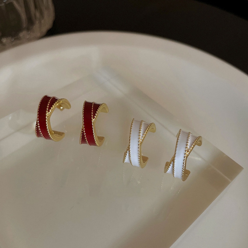 Khuyên Tai Kim Loại Hình Chữ C Phong Cách Retro Đơn Giản Thời Trang Thu Đông Cho Nữ