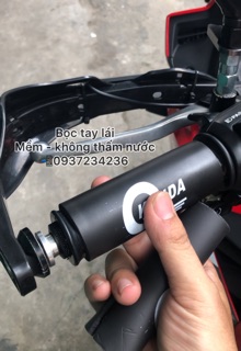 Bộ mút bọc tay lái ( 1 bộ 4 món )