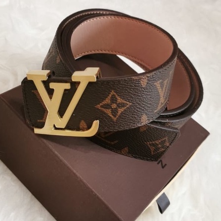 Thắt lưng Louis Vuitton nhập khẩu sang trọng kèm hộp đựng cho nam