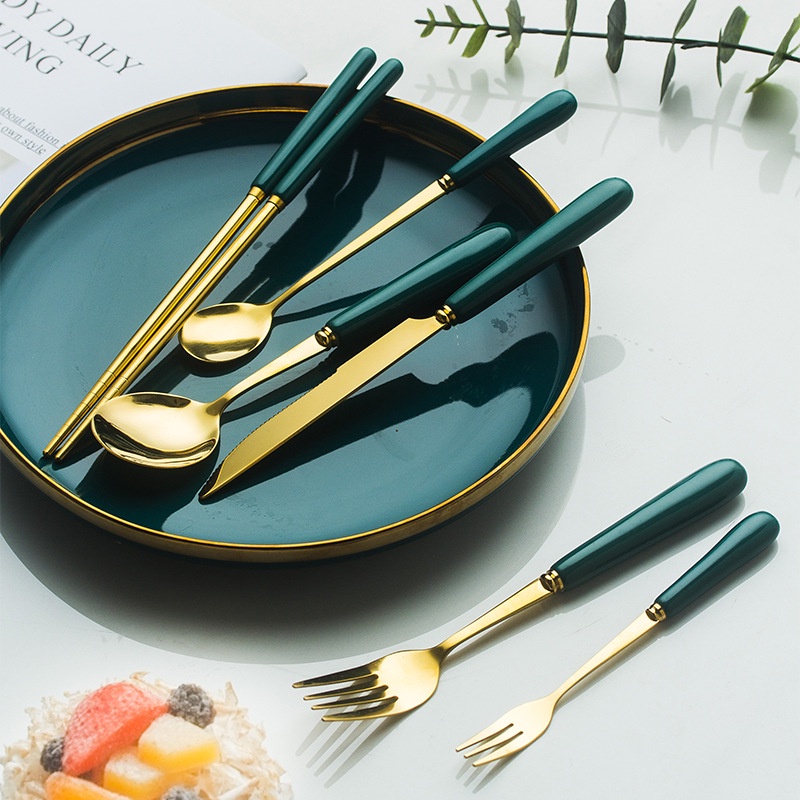 Bộ Muỗng Nĩa Ăn Trái Cây Bằng Sứ Phối Màu Xanh Lá Đậm Phong Cách Bắc Âu