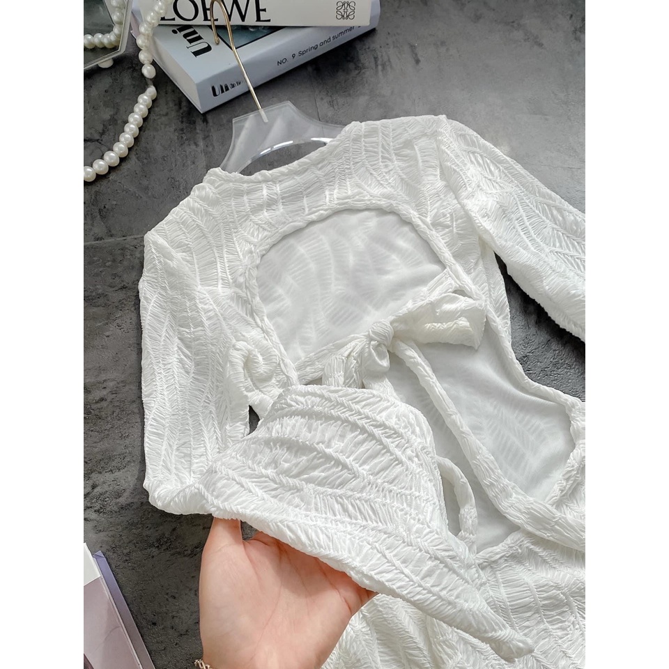Đầm xoè phom ngắn tay dài có mút hở lưng chất thun xốp thích hợp mặc đi làm đi chơi phù hợp với mọi phong cách