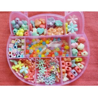 Hộp kitty xâu chuỗi. Giá 55k