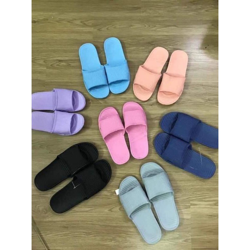 Dép xốp đi trong nhà