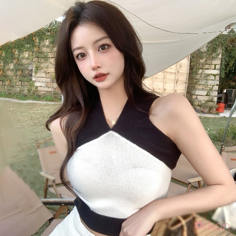 Áo Dệt Kim Hai Dây Dáng Ôm Màu Tương Phản Thời Trang Trẻ Trung Cho Nữ