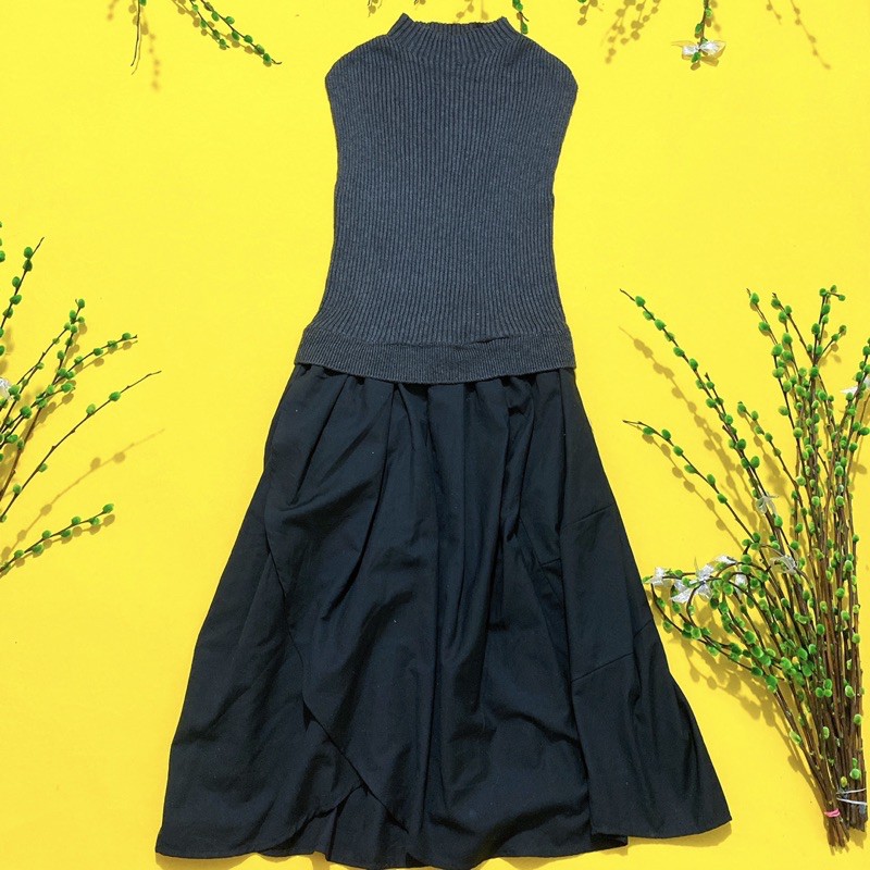 Đầm len xám ghi kết hợp chân váy đen cá tính size L