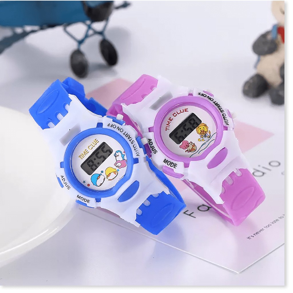 Đồng hồ điện tử cho bé dây cao su mềm êm tay | BigBuy360 - bigbuy360.vn