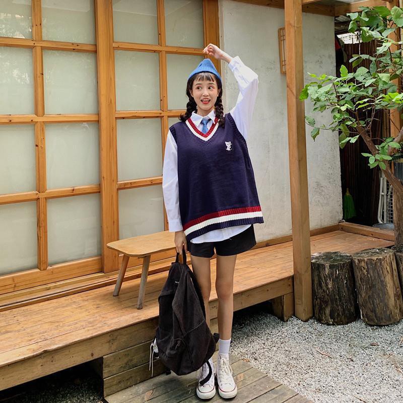 Áo Gile Len Thêu Logo Mèo Form Rộng - Unisex - Titto Closet | BigBuy360 - bigbuy360.vn