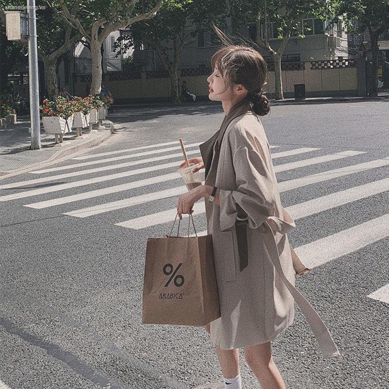 Áo khoác gió dáng rộng thời trang xuân thu phong cách Hàn Quốc mới 2021 | BigBuy360 - bigbuy360.vn