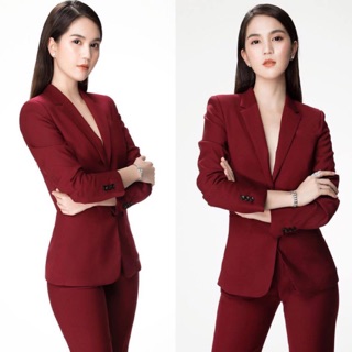 Set trang phục áo vest quần ống nhỏ đỏ đô