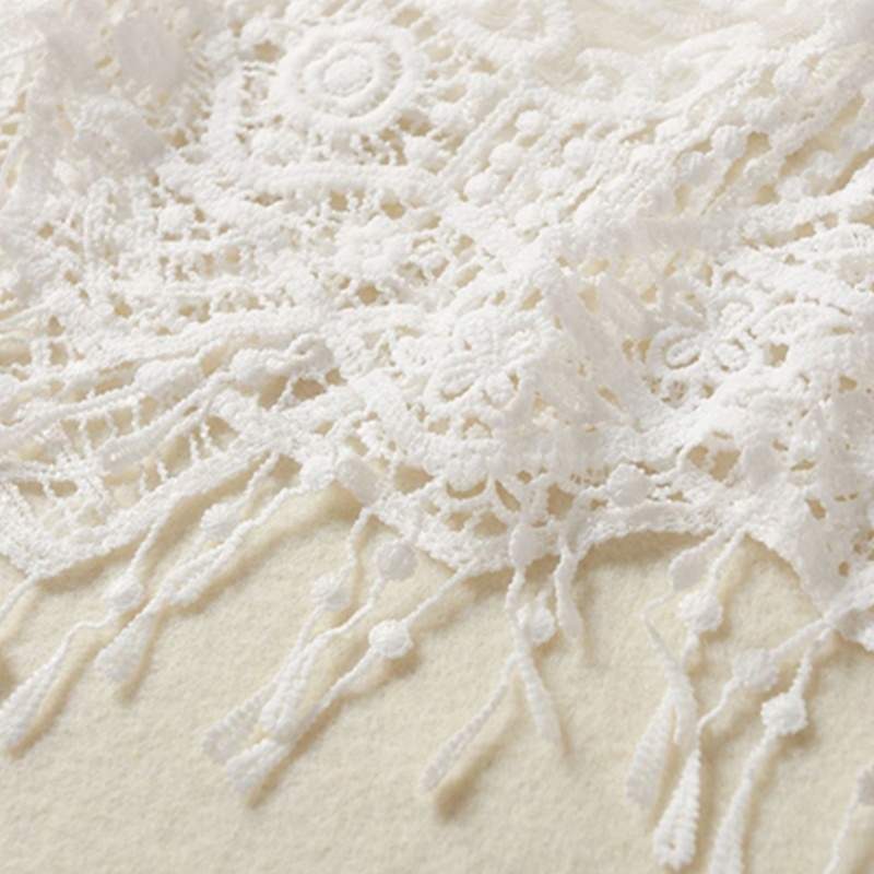 Khăn Choàng Lưới Thêu Hoa Phối Tua Rua Dành Cho Cô Dâu