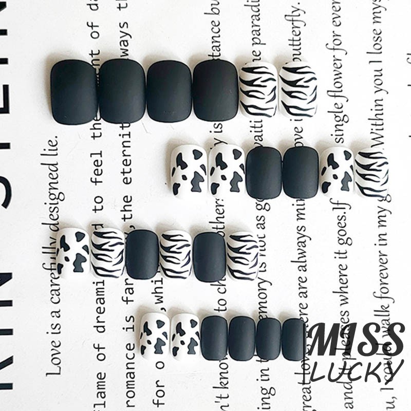 Set 24 Móng Tay Giả Họa Tiết Da Báo Thời Trang Cá Tính Cho Nữ