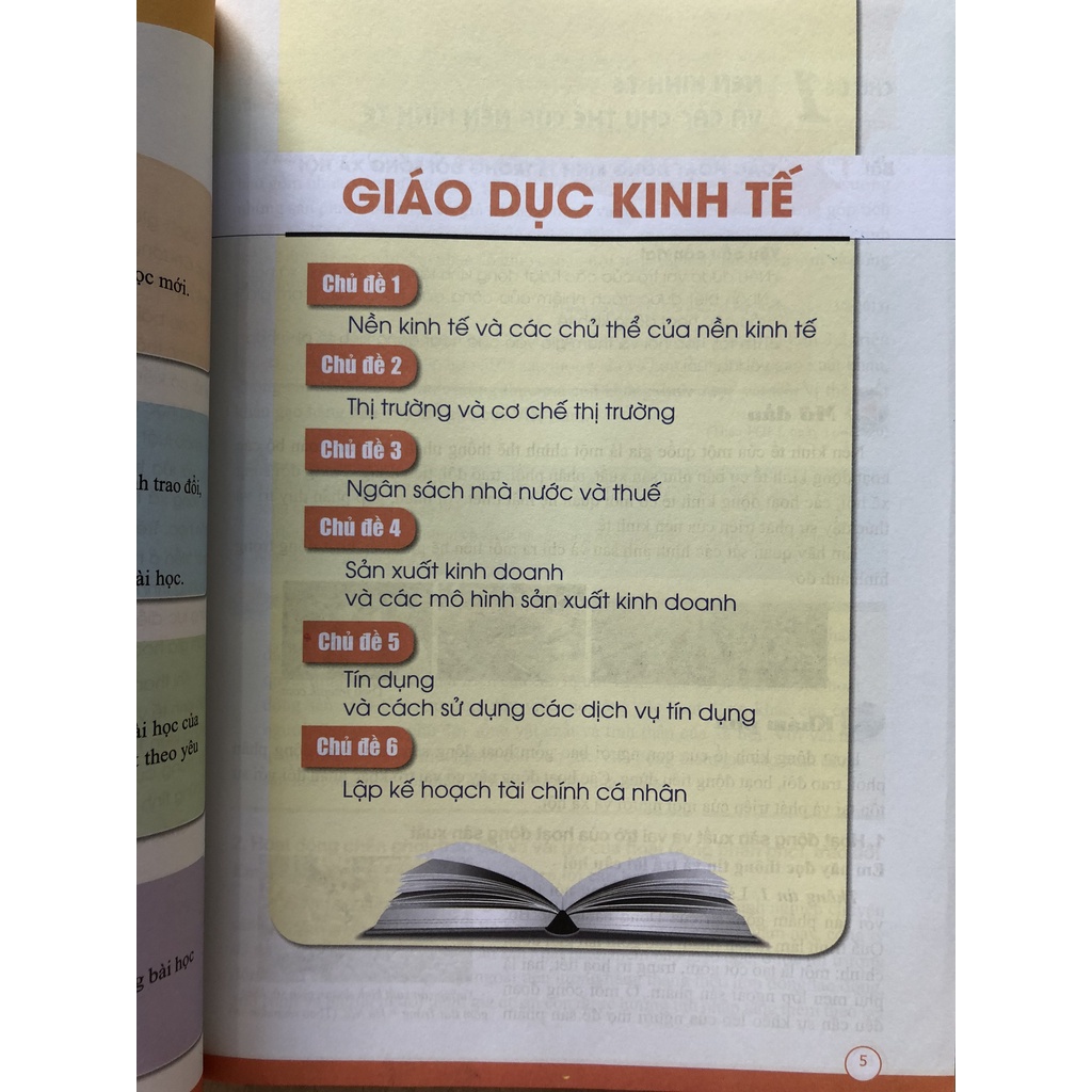 Sách giáo khoa Giáo dục kinh tế và Pháp luật 10 Cánh Diều