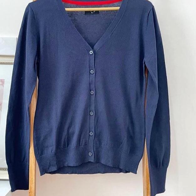 Áo Cardigan Dệt Kim Cổ Chữ V In Hình Tom Tailor (Shop 1jt)