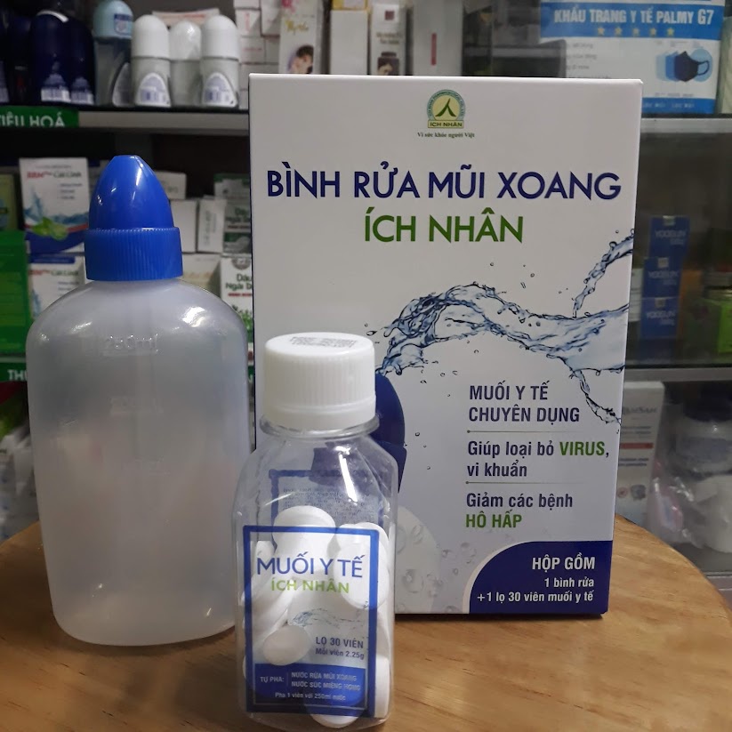 Bình rửa mũi xoang ích nhân và muối y tế ích nhân - muối y tế ích nhân