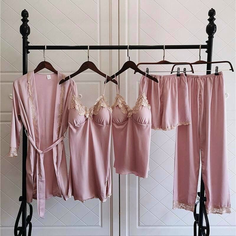 Set đồ ngủ lụa 5 món, bộ ngủ và váy ngủ kèm áo choàng siêu sang cho Nữ(Chất vải lụa mát cao cấp chuẩn hàng Shop bán) | BigBuy360 - bigbuy360.vn