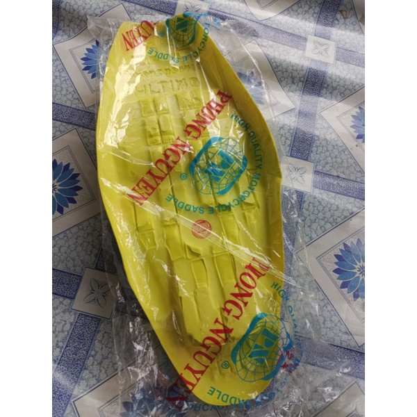 Mút niệm yên xe Mio Utimo