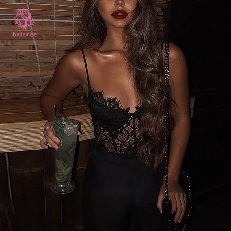 Đồ Ngủ Liền Thân Phối Ren Cổ Chữ V Gợi Cảm Cho Nữ | BigBuy360 - bigbuy360.vn