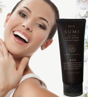 Sữa rửa mặt than hoạt tính sumi