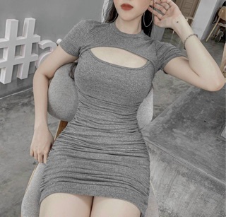 Đầm gân ôn hở ngực