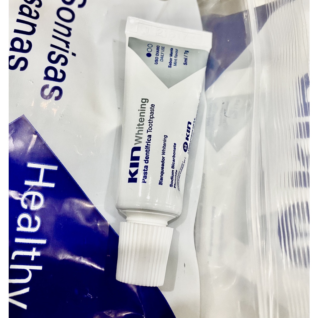 Kem đánh răng làm trắng răng Kin Whitening mini 7g/ Tây Ban Nha, size mini 7g