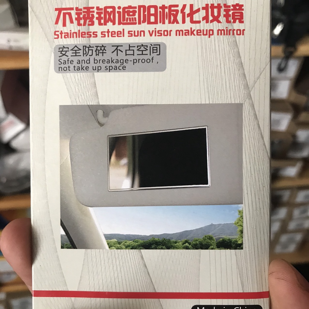 Gương  soi trang điểm dán tấm che nắng