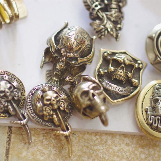 Mặt conchos kiểu, trang trí hoặc kết hợp nút bấm chén