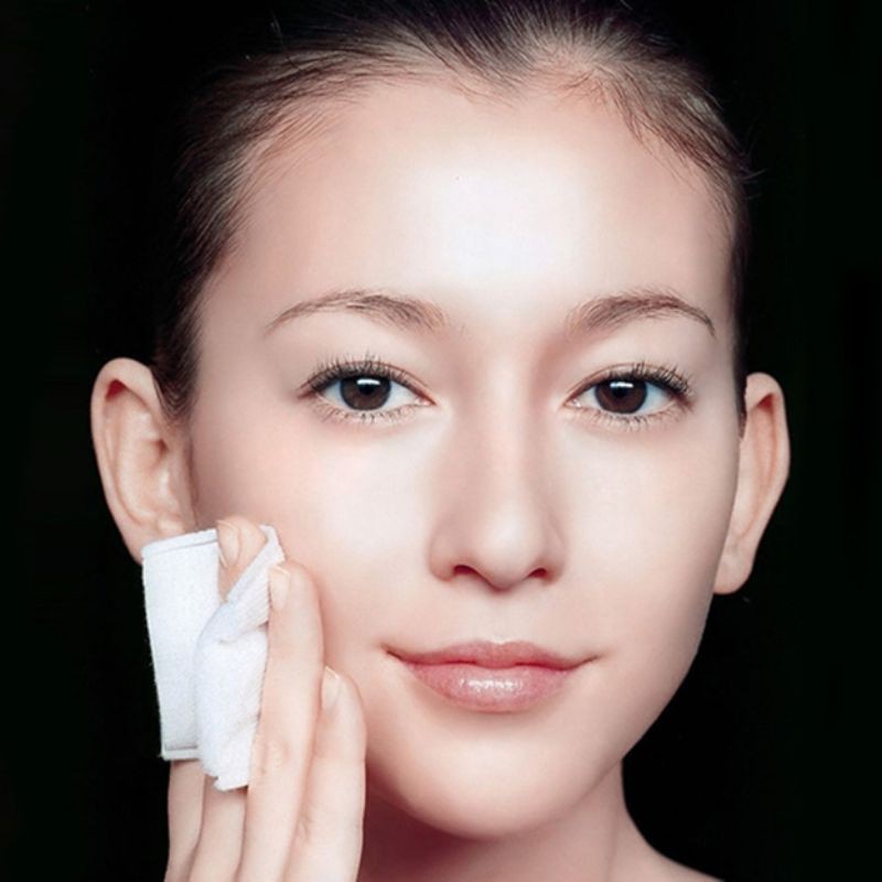 CHÍNH HÃNG — Nước Hoa Hồng Simple Kind To Skin Soothing Facial Toner 200ml