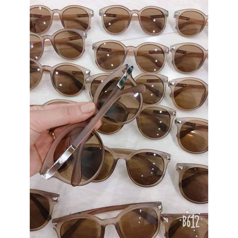 Kính nâu SIÊU HÓT 2019 MÃ 111_Kính nâu thời trang siêu hót chống ắng chống bụi | BigBuy360 - bigbuy360.vn
