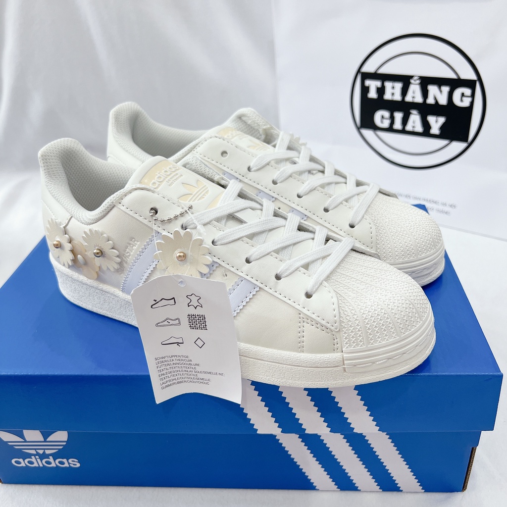 Giày Thể Thao Nữ Ngô Thắng Superstar 2022 Kem Hoa Đế Bằng