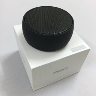 Loa Bluetooth mini BS-01 cầm chăc Tây âm thanh to ấm