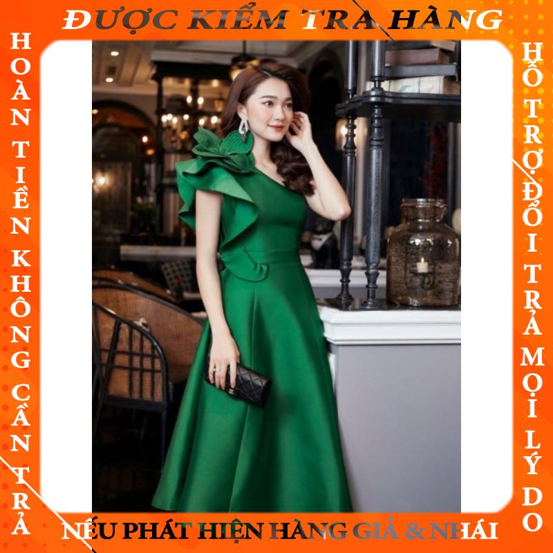 Đầm xòe cổ xéo vai đính hoa lớn trên vai đẳng cấp quý cô sang trọng quyến rũ mnahan