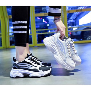 Giày Thể Thao Sneakers Nữ Kiểu Dáng Năng Động Trẻ Trung Mẫu Mới Nhất 2020